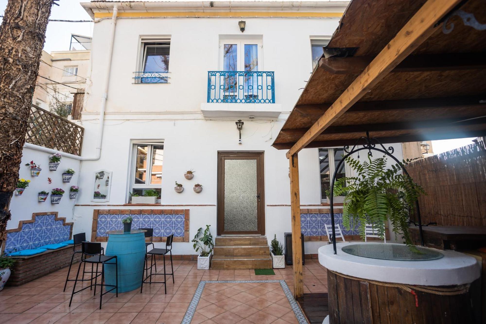Naim Guest House Malaga Centro Exteriör bild