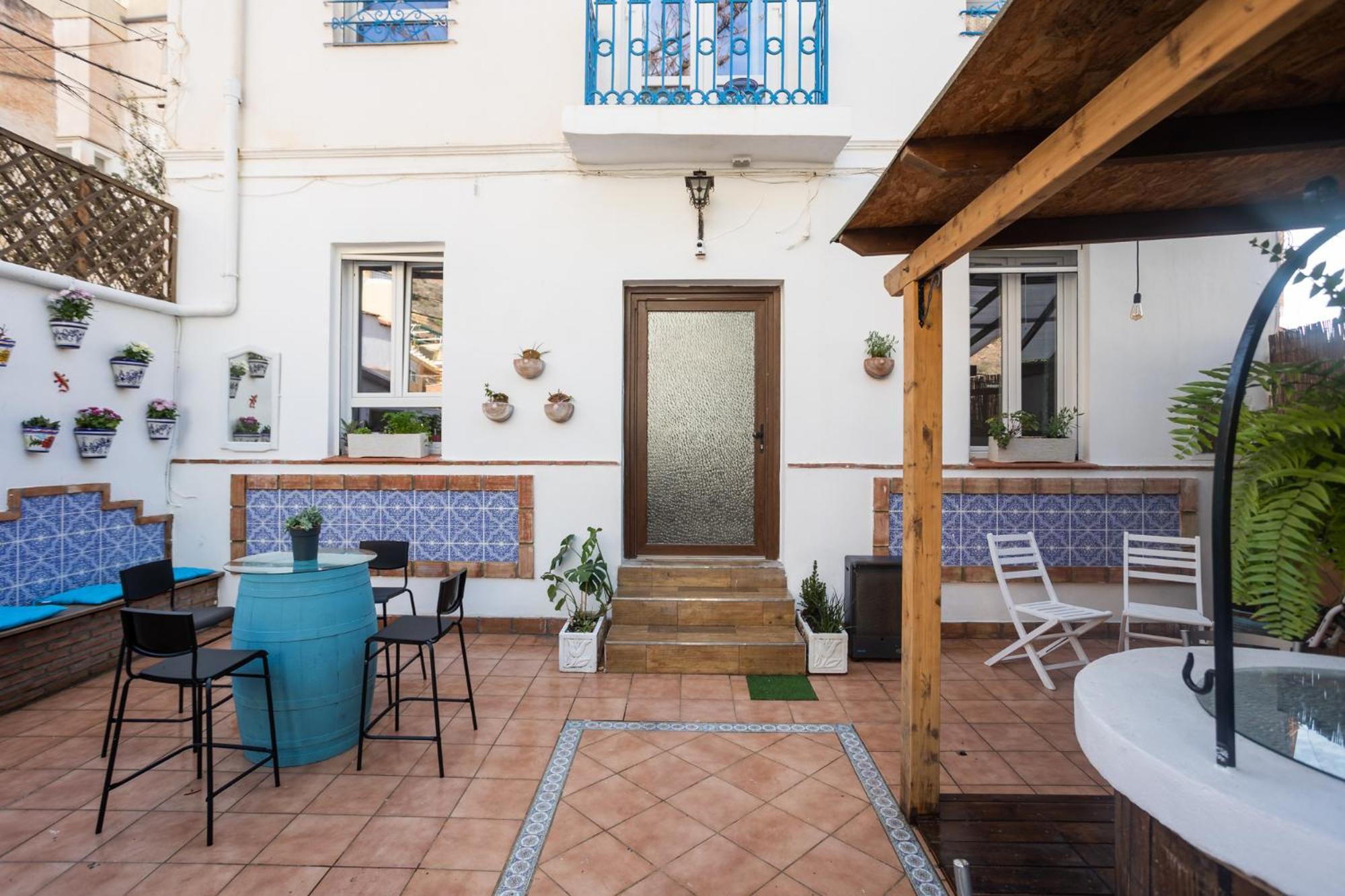Naim Guest House Malaga Centro Exteriör bild