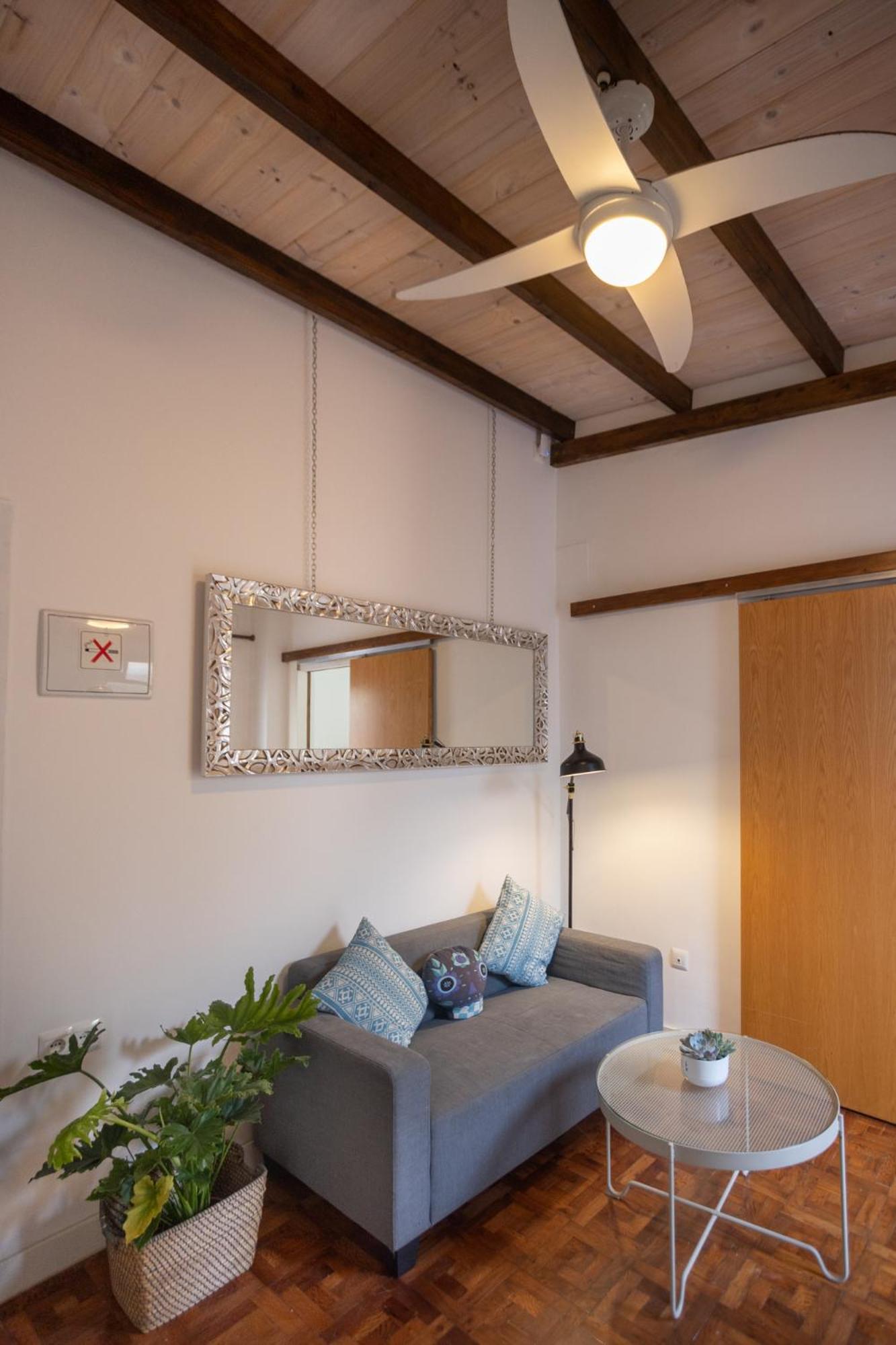 Naim Guest House Malaga Centro Exteriör bild
